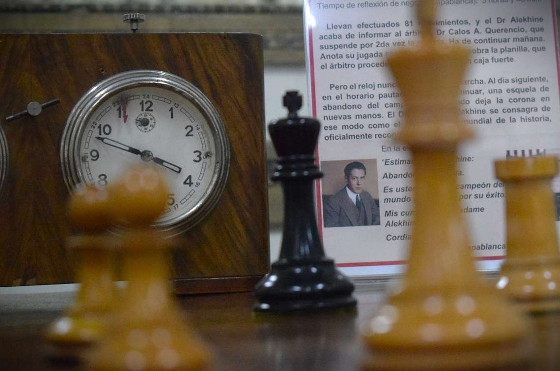 Ariel Gallestey sorprende como líder en el Torneo Capablanca de ajedrez